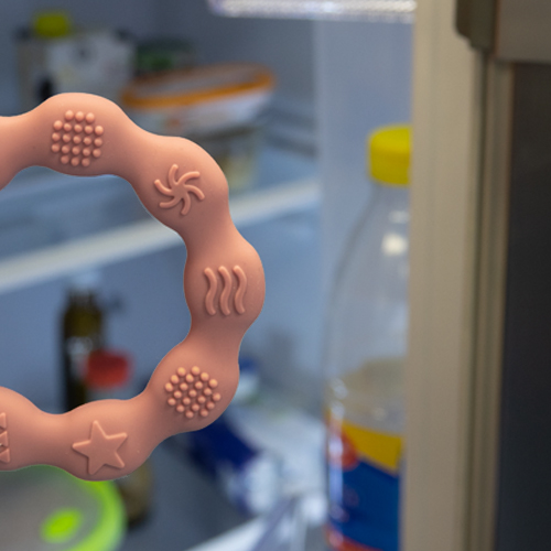 Gryzak silikonowy RING różowy Babyono