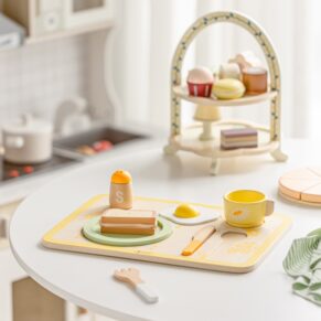 Drewniany zestaw kuchenny śniadaniowy 13 el.