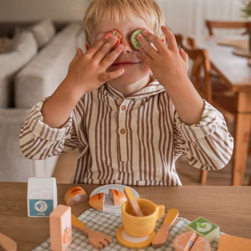 Owoce do krojenia zestaw piknikowy w walizce