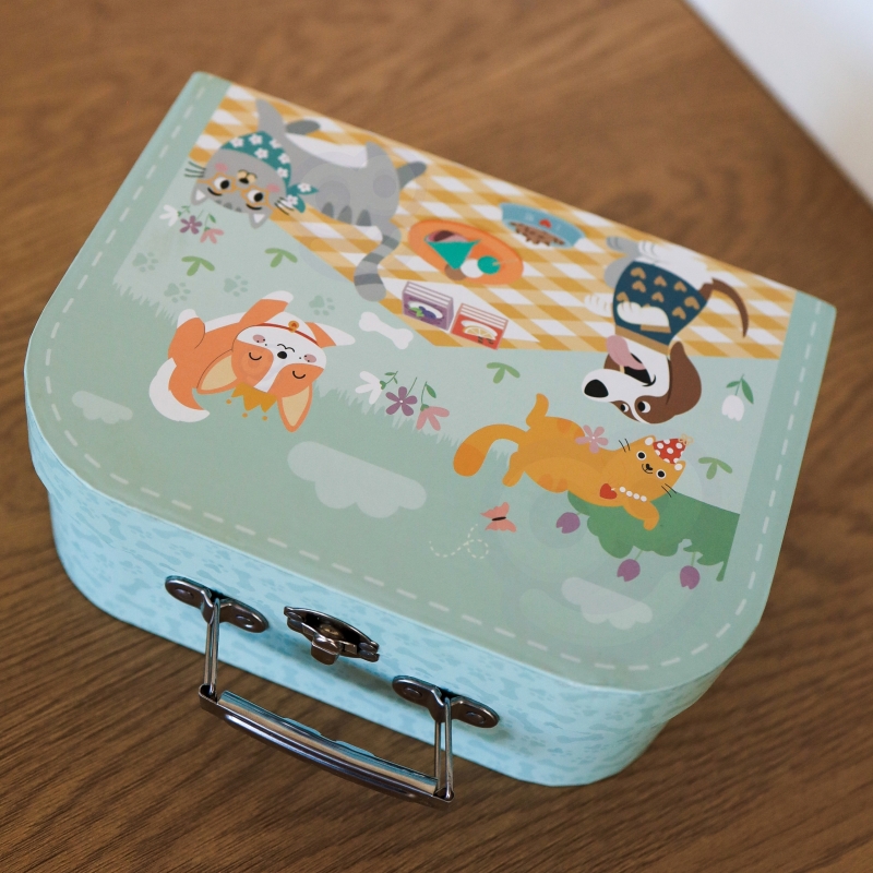 Owoce do krojenia zestaw piknikowy w walizce