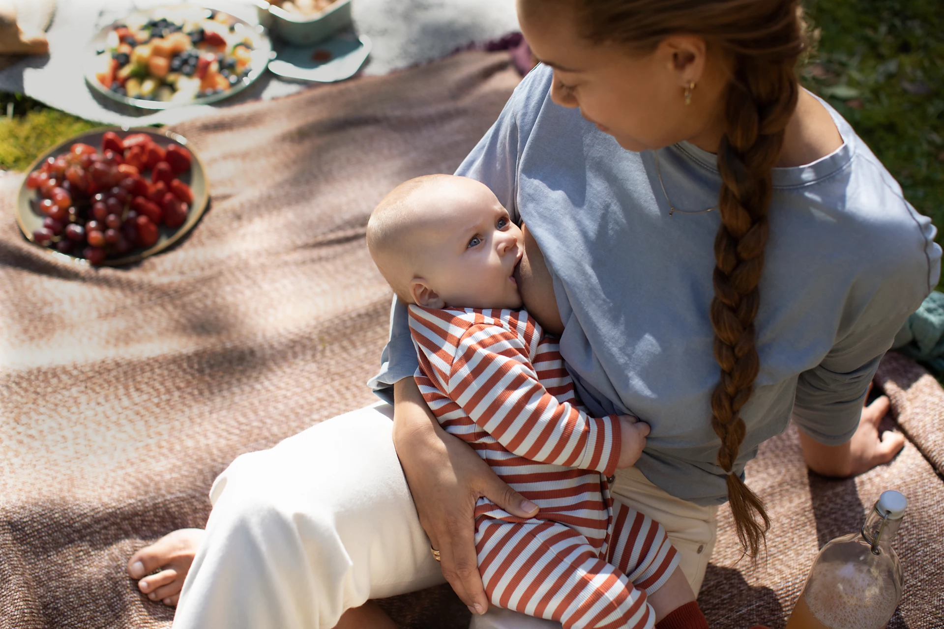 Philips Avent Responsywna butelka Natural z wentylem antykolkowym AirFree 260ML