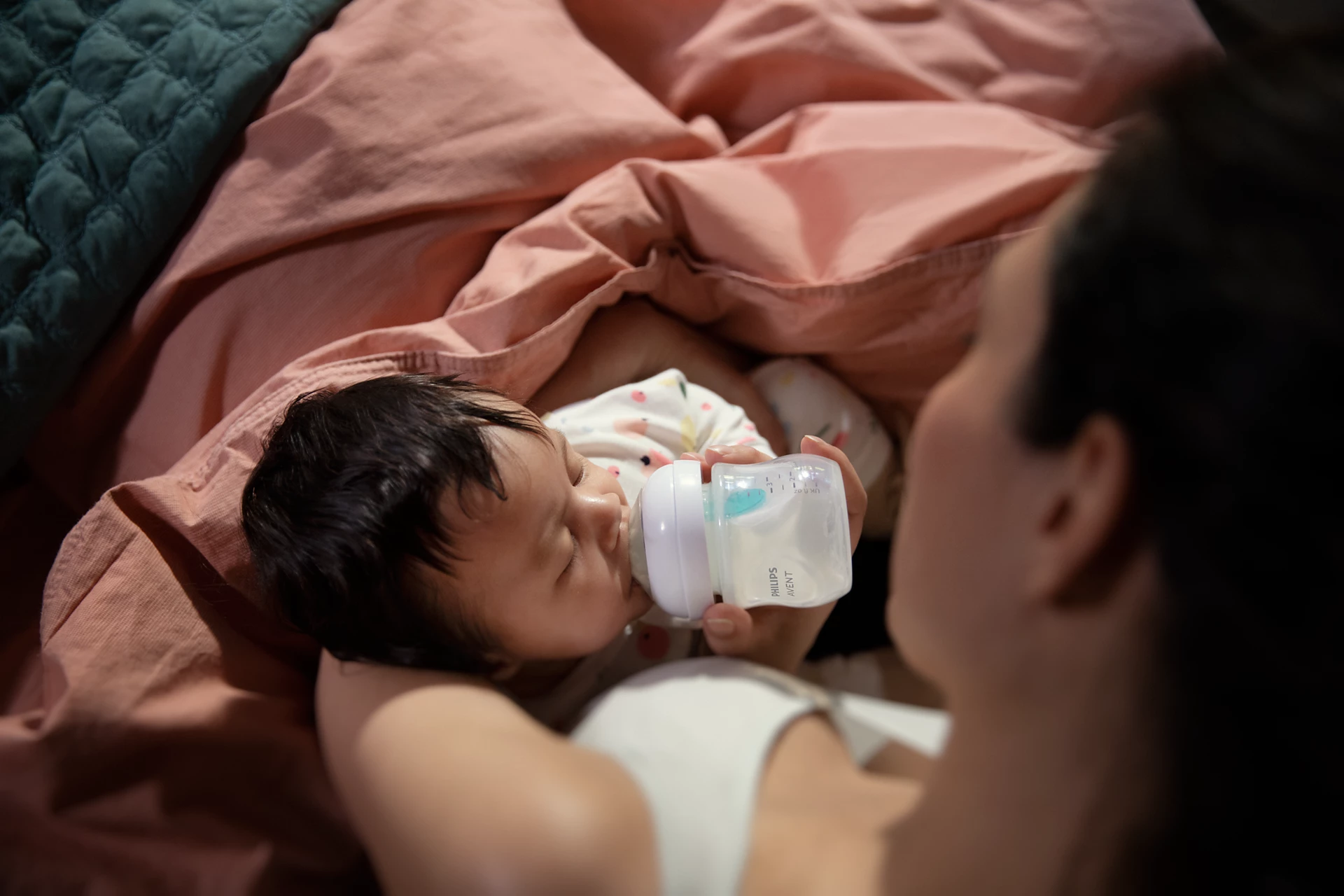 Philips Avent Responsywna butelka Natural z wentylem antykolkowym AirFree 260ML