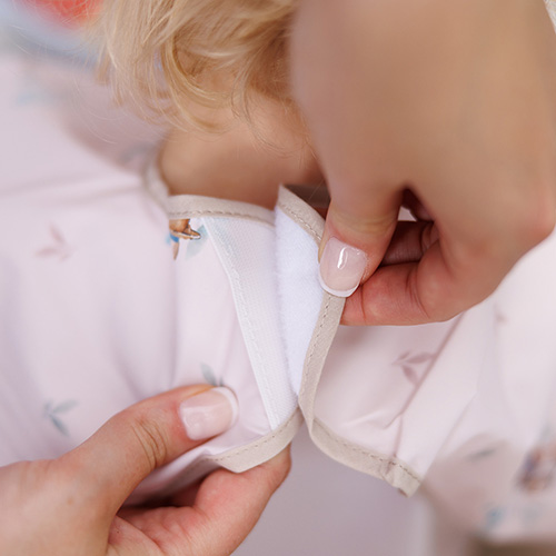 Śliniak z długim rękawem TEADDY Babyono